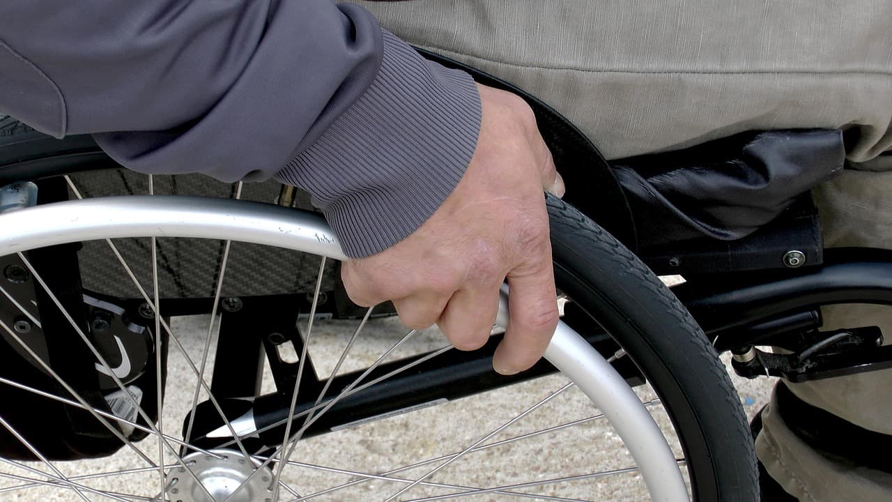Cómo organizar un viaje accesible para personas con movilidad reducida